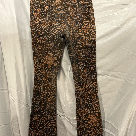 Ranch Dress’n Girls Jeans - Size 16 - Brown tooled - Picture 2 of 9